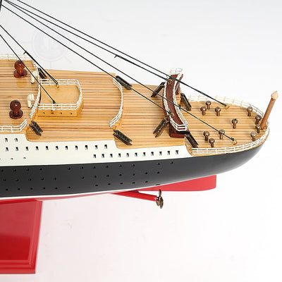 Queen Mary Large Model Ship