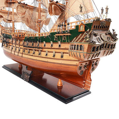 Friesland Dutch Sailing Ship Model