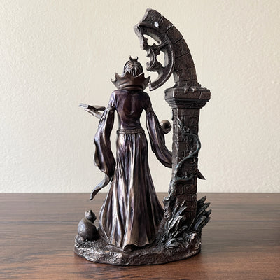 The Wiccan Queen Of Witches Aradia Statute Back