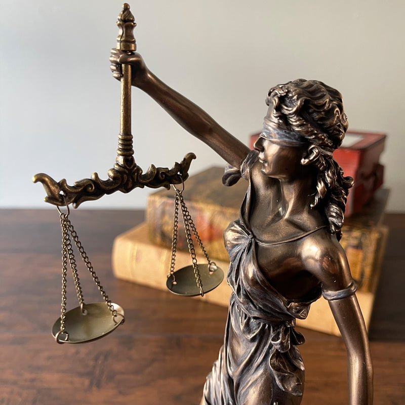 Blind Lady Justice Themis Goddess Statue