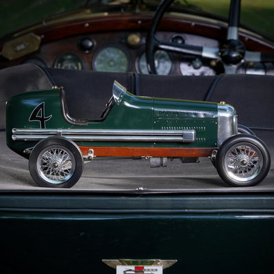 Tether Race Car Model 